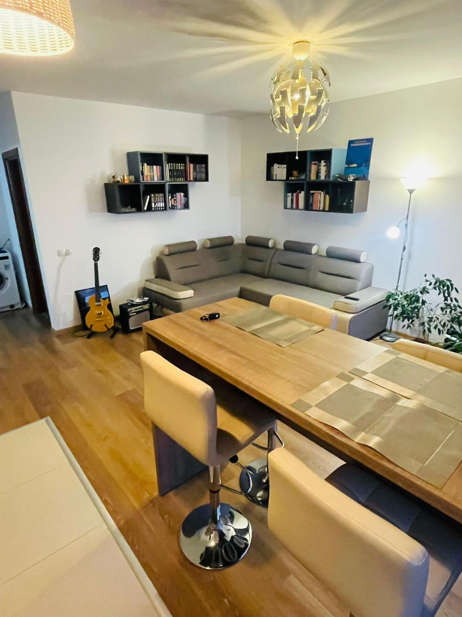 Cozy Apartment With Free Parking Kluż-Napoka Zewnętrze zdjęcie